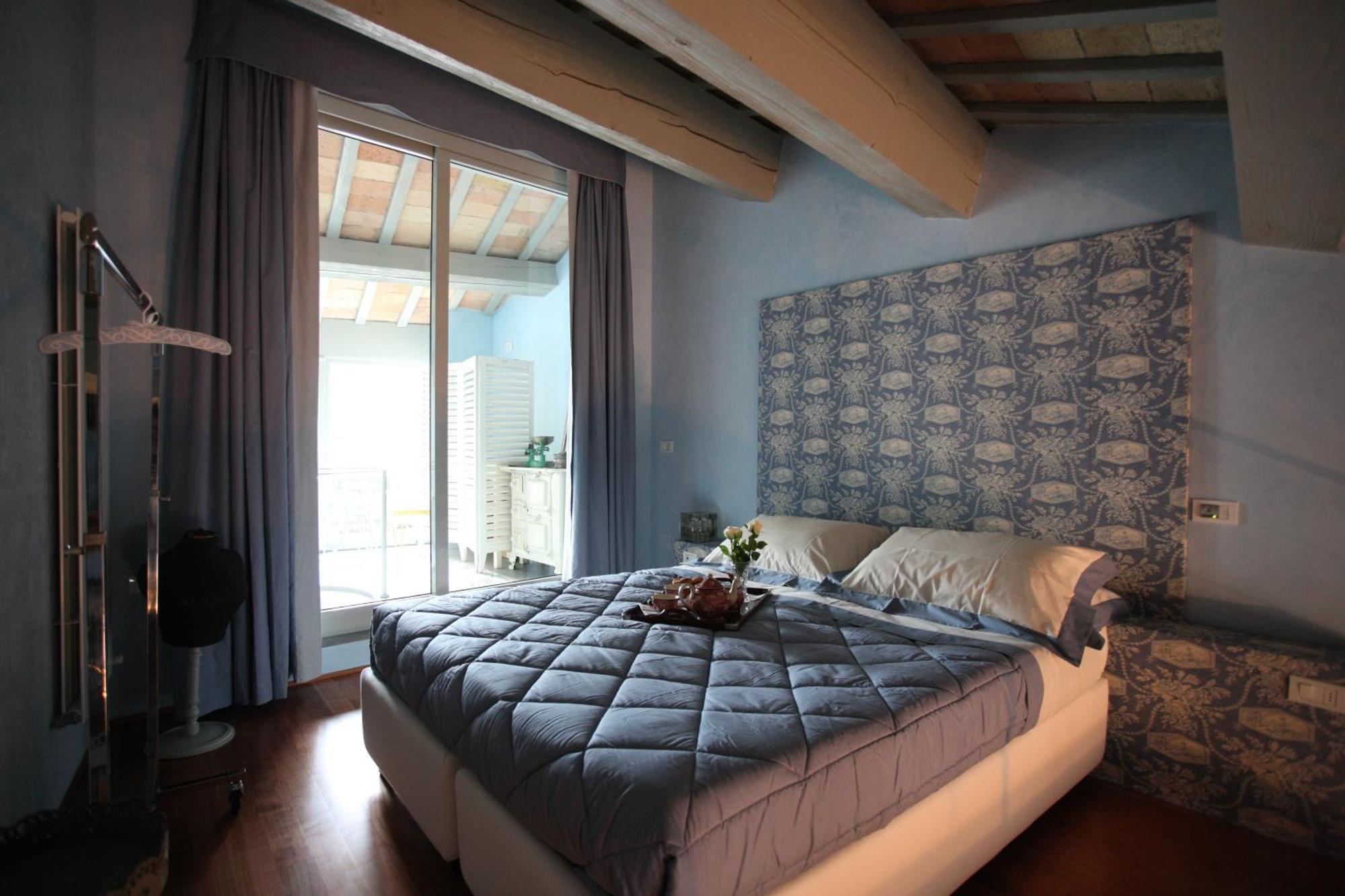 Palazzo Santinelli Bed and Breakfast SantʼAngelo in Vado Kamer foto